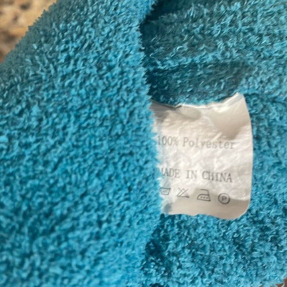 Crew neckTurquoise/Teal soft sweater sizeXL - Picture 6 of 6